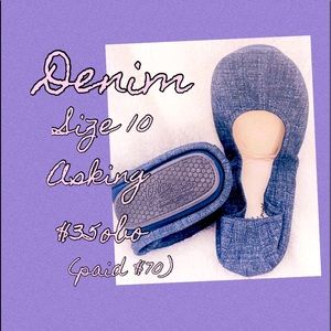 Beautiful Storehouse Flats Denim Size 10!! $35😊